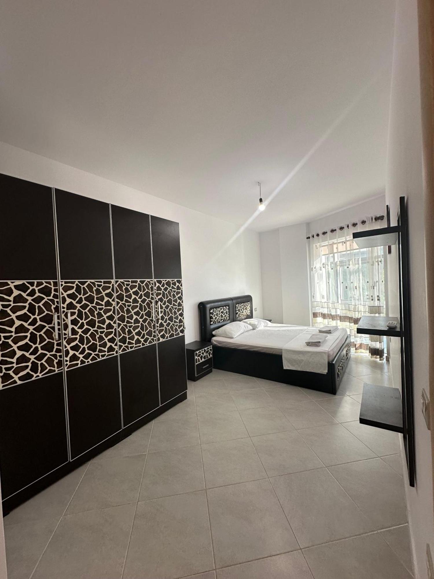 Sea View Apartment Vlorë Εξωτερικό φωτογραφία